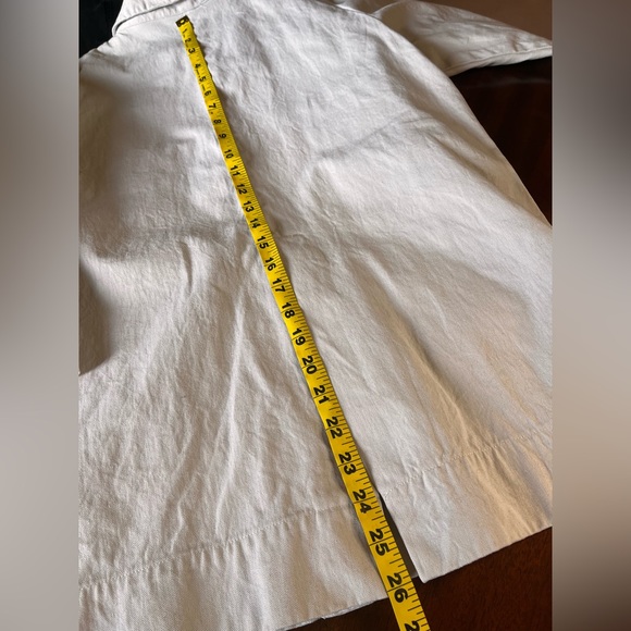 Ilana Kohn White Jacket with Brown Buttons - Picture 9 of 11